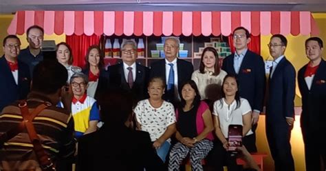Bank exec eyes up to 100K store owner.